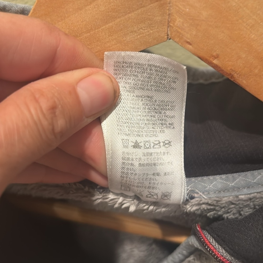 The North Face Gray Fleece pullover Jacket - Picture 6 of 10